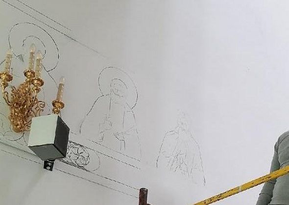 "Собор - украшение нашего города". Иконописец из Челябинска нанесет на стены серовского храма орнамент и лики святых