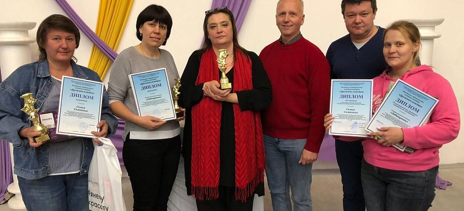 Серовский детский сад успешно выступил на фестивале любительских семейных театров