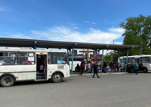Жители Новой Колы и Филькино просят не лишать их дополнительного автобуса до Серова
