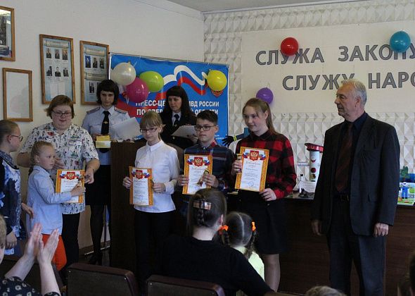 Накануне Дня защиты детей поощрили победителей и участников конкурса «Полицейский Дядя Степа - 2019»