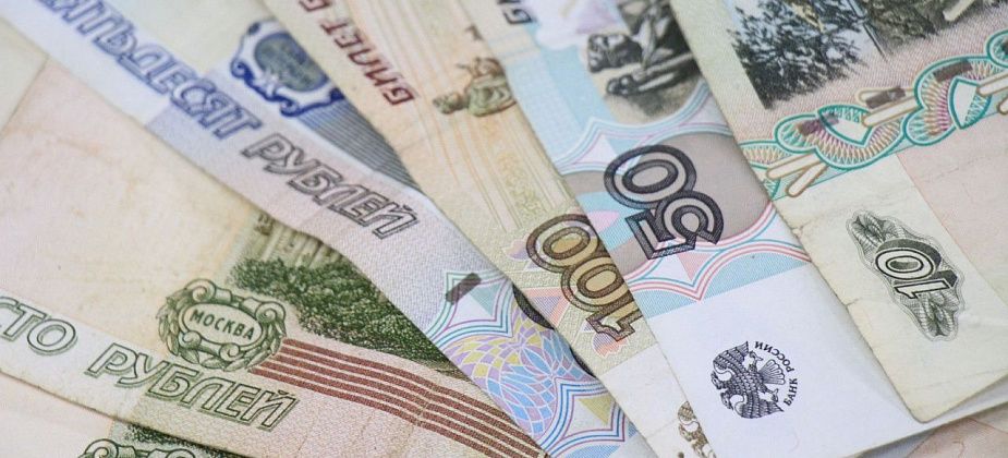 Неравнодушный серовчанин помог пенсионерке избежать обмана мошенниками