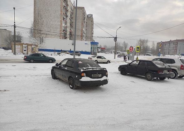 ГАИ Серова ищет водителя, который въехал в иномарку и скрылся с места ДТП