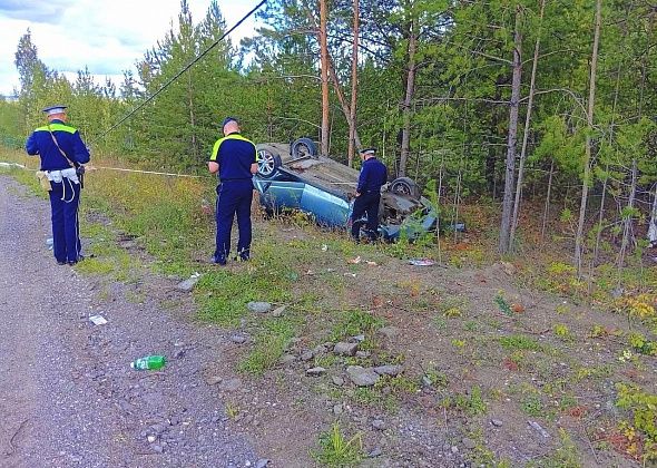 В Серове пьяный бесправный водитель устроил ДТП и уронил столб