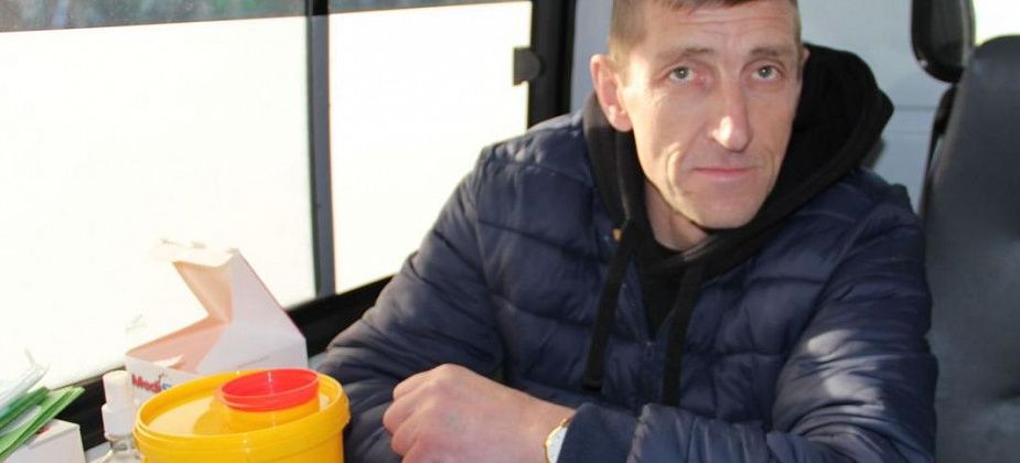 “ВИЧ у меня обнаружили в 2007 году”. Волонтер фонда "Новая жизнь" рассказал серовчанам об инфекции