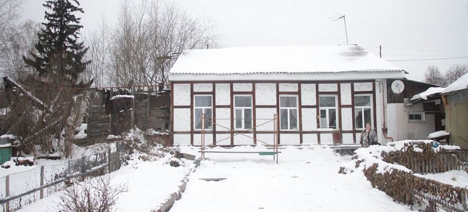 Прокуратура проводит проверку по публикации о серовчанке, которая не согласна с платежами в аварийном доме