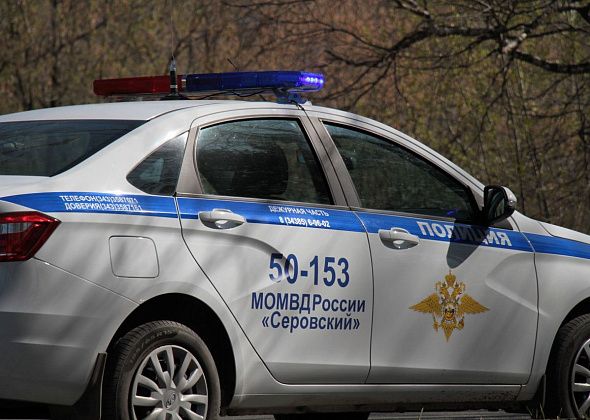 В Красноярке несовершеннолетний водитель катал на машине непристегнутых пассажиров