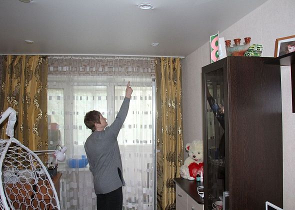 Прокуратура считает, что лопнувшая после капремонта кровля дома в Серове - гарантийный случай