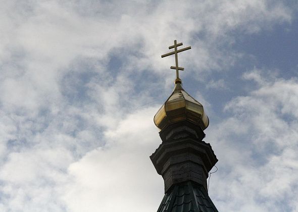 Во время экскурсии по храму сосьвинским школьникам показали, как нужно молиться