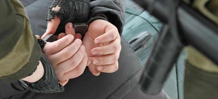 В Верхотурском районе полицейские задержали группу, подозреваемую в хищении нефти