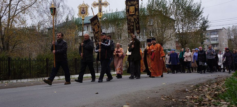 Из-за крестного хода сегодня ограничат движение в центре Серова