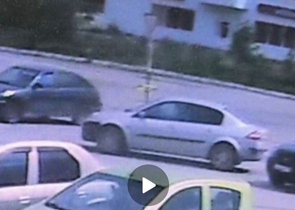 ГАИ Серова разыскивает водителя и очевидцев ДТП, произошедшего на парковке ТЦ «Магнит Экстра»