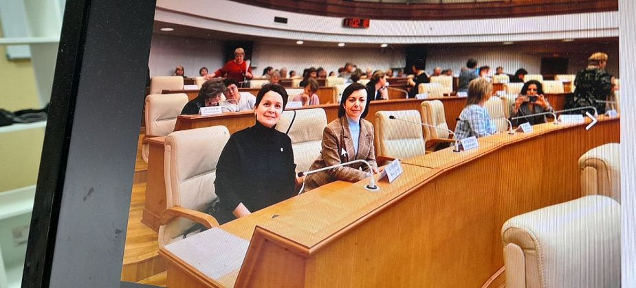 Депутат и председатель Думы Серова заседали в "Женском парламенте Свердловской области"