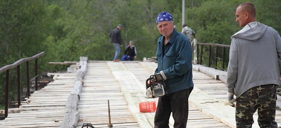 Делегация администрации и Думы Серова посетила «Чкаловский» мост