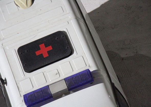 В Серовскую горбольницу госпитализирован пострадавший при пожаре в Лобве человек