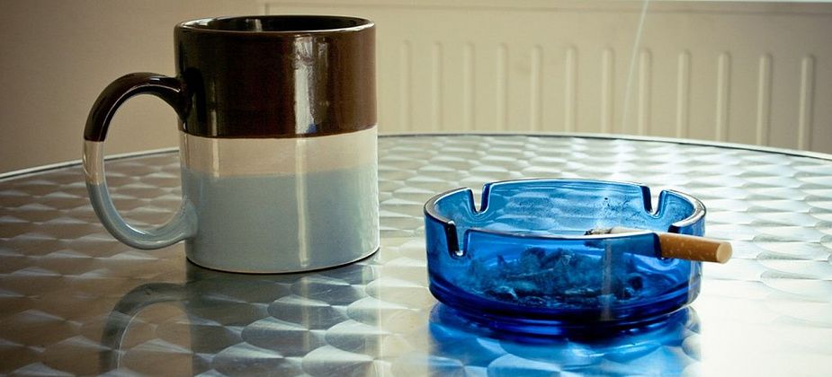 Минздрав предложил штрафовать за перекуры на работе