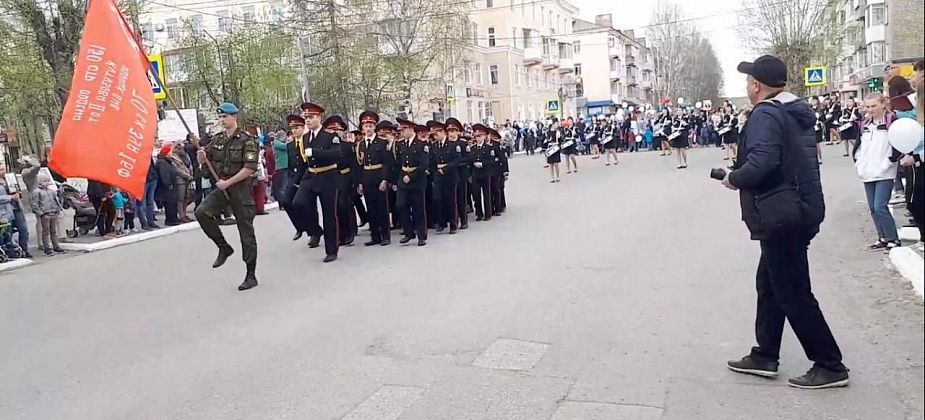 Серов встречает 9 мая: онлайн-трансляция