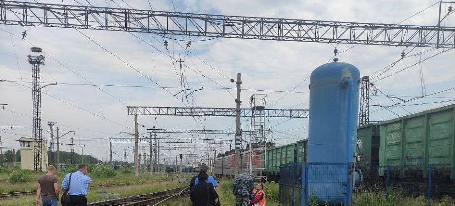 Государственная инспекция труда проводит проверку обстоятельств гибели железнодорожника в Серове