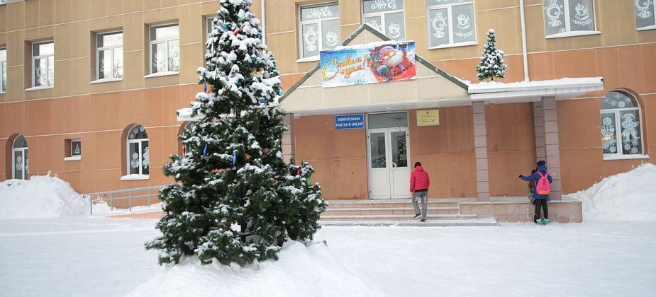 Мэр просит по-новогоднему украсить Серов уже к 1 декабря