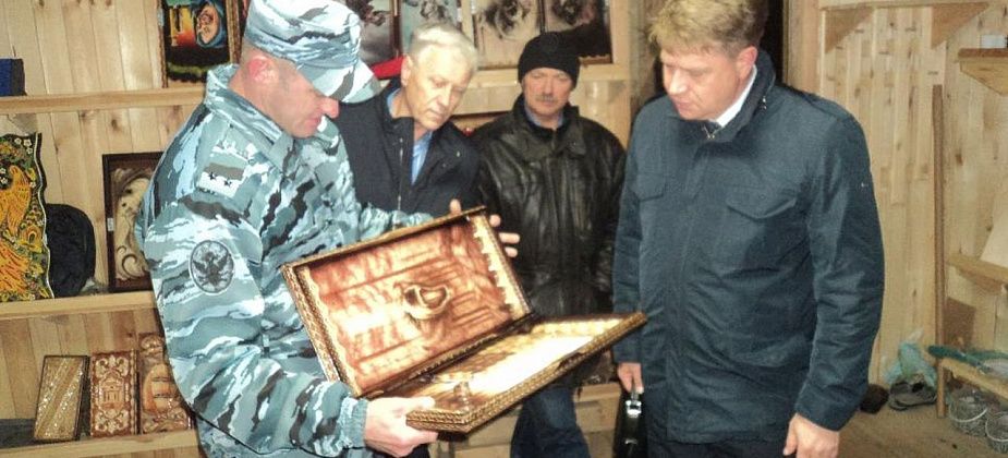 Евгений Преин побывал в гаринской колонии