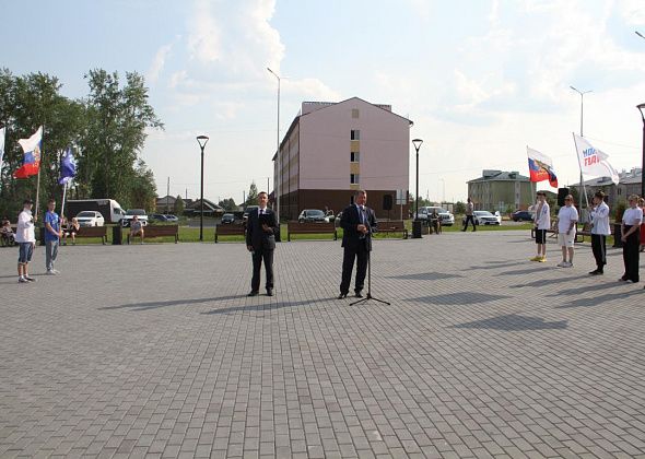“Было все запущено, а стало приятно”. В Серове открыли “космический” сквер на улице Циолковского