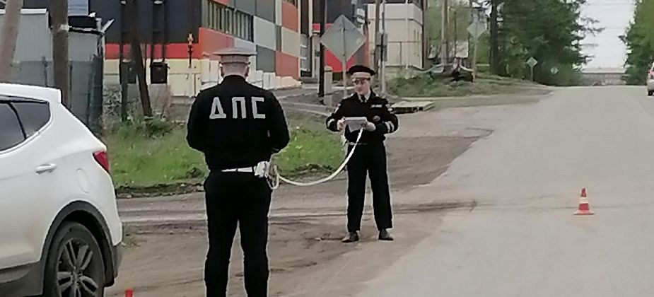 В Серове водитель сбил девочку, которая переходила дорогу в неположенном месте