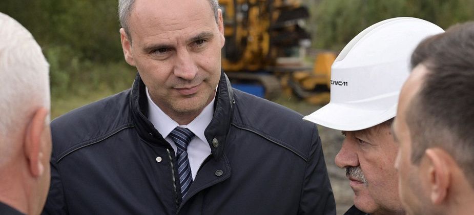 Денис Паслер и Росавтодор дали старт строительству путепровода на трассе Екатеринбург–Курган