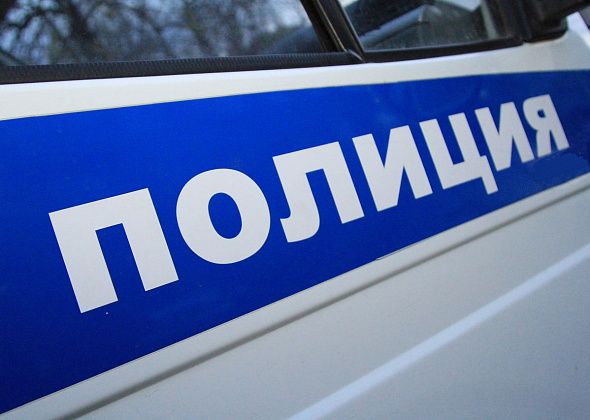 Серовчанка решила "проучить" бывшего мужа и украла у него из машины деньги и документы