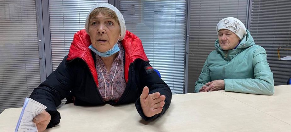 Пенсионерка не смогла заплатить за свет в Серове. Рассказывает, что попросили паспорт. А что говорят в компании?