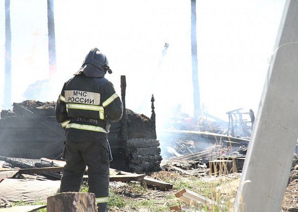 В деревне Маслова сгорело три дома