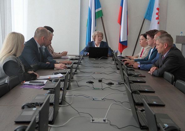 Дума опубликовала график приемов серовчан на сентябрь