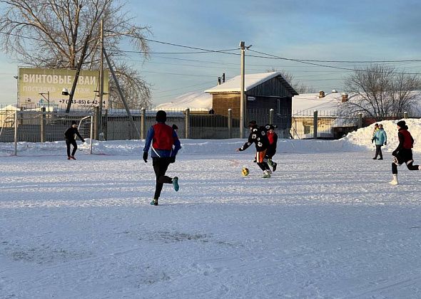 В начале марта в Серове пройдет городской кубок по зимнему футболу 