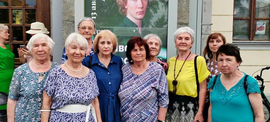 «Божественной субботы хлебнули мы глоток…»