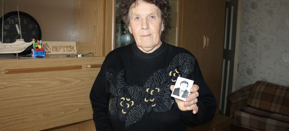 “Был дедушка и... нет дедушки”... Пенсионерка рассказывает, как потеряла мужа, который пошел за колбасой и нарвался на грабеж в магазине