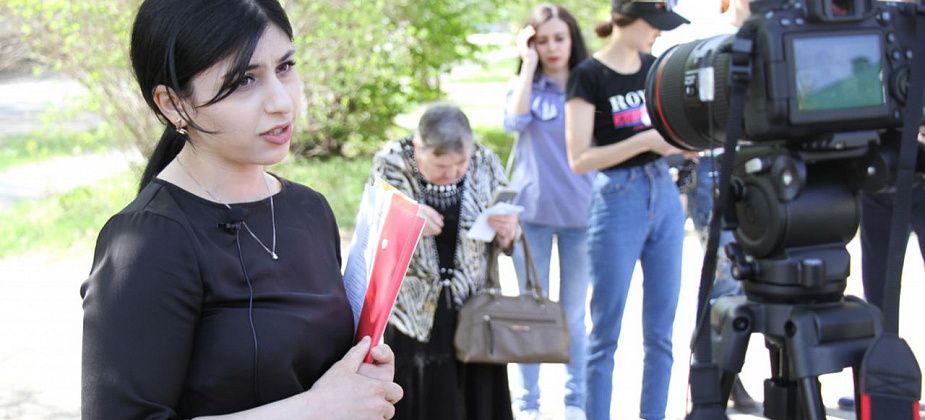 Полиция продолжает проверку по заявлению медсестры из Серова - она сообщила, что после жалоб на зарплату ей подкинули запрещенное вещество
