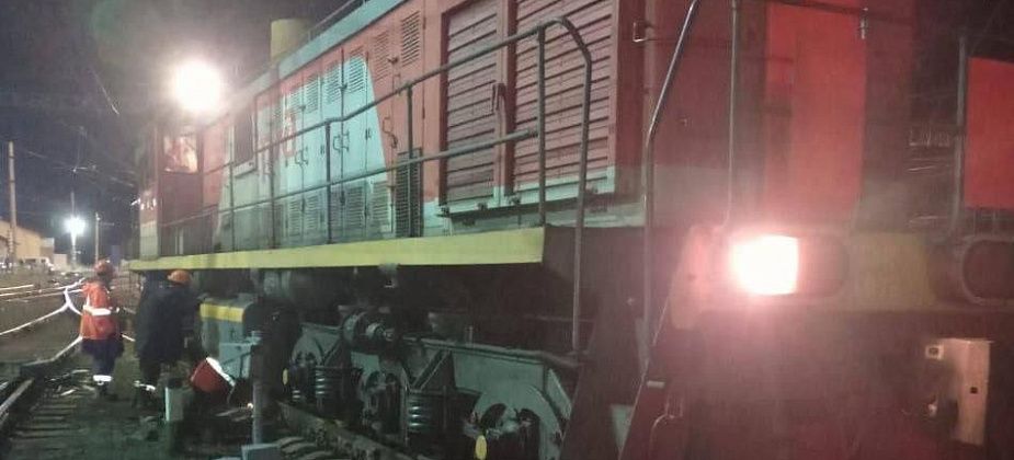 На станции Серов-Сортировочный с пути сошел локомотив: "Пострадавшие отсутствуют"