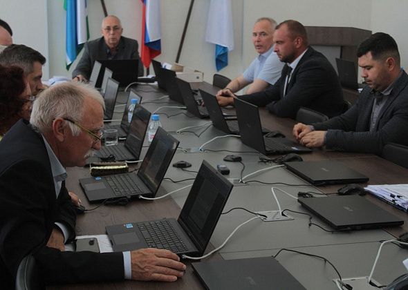 Публикуем график приемов серовчан депутатами местной Думы в январе