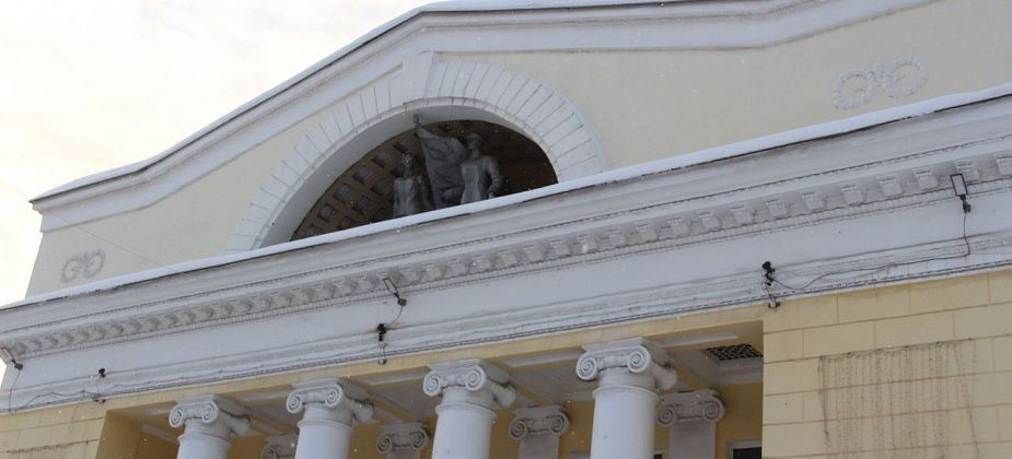 Серовчан приглашают в ДКЖ на праздничную программу “Была весна - весна Победы”