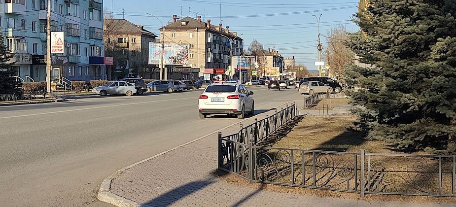 На протестные митинги в Серове никто не вышел. Но полиция дежурила у мэрии