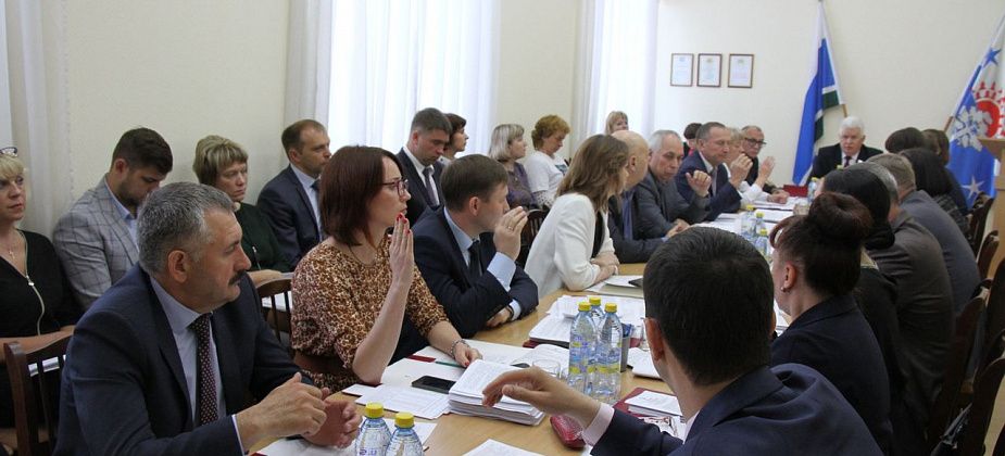 Завтра Дума Серова выберет нового заместителя председателя