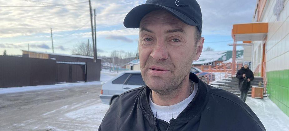 “Через часа четыре начал видеть”. Слепому, который собирал милостыню на лечение, частично восстановили зрение