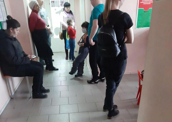 В детской поликлинике Серова прием проходит только в двух кабинетах