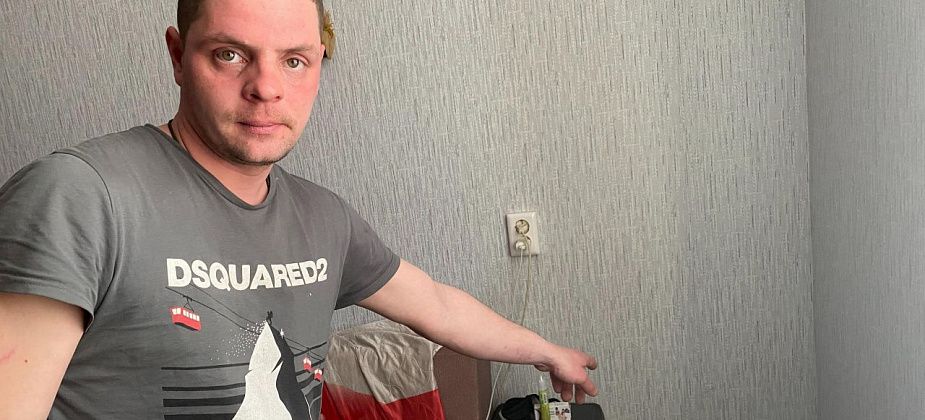 В одной из квартир новостройки для детей-сирот появился грибок. Это не единственная проблема нового дома...