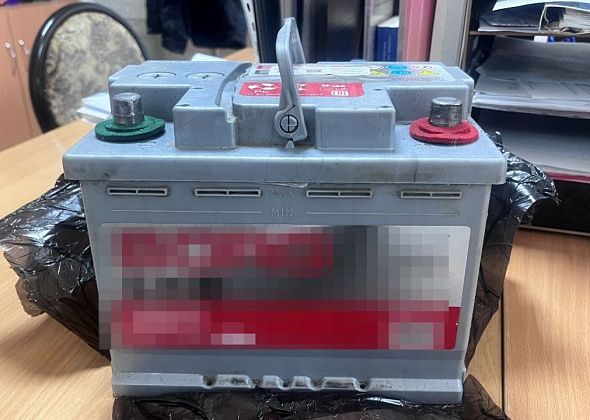 Серовчанин проник в автомобиль жителя Сортировки через незапертый багажник и обокрал его