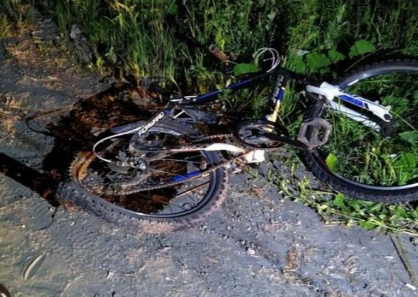 В Серове под колеса автомобиля попал пьяный велосипедист