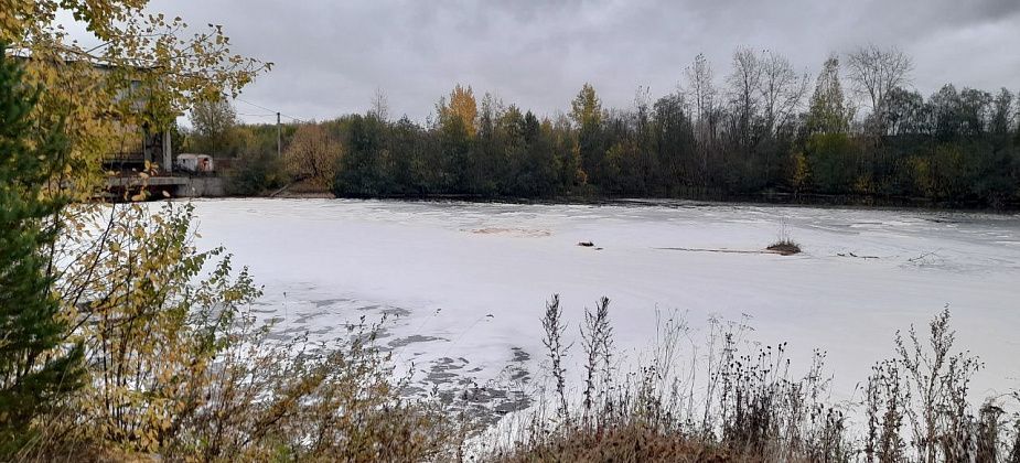 Прокуратура выявила нарушения при сбросе сточных вод в Лялю