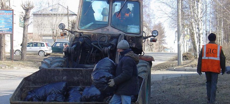 В Серове завершается осенняя санитарная уборка