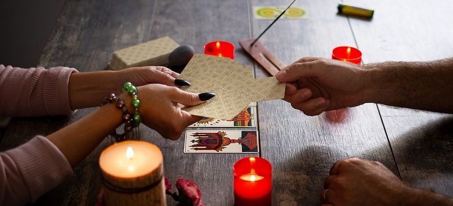 Приметы на 18 сентября. Верим в предсказания и не даем обещаний