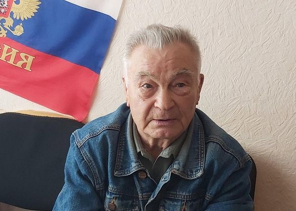 Совет ветеранов, сотрудники полиции поздравили  ветерана Серовского ОВД с 80-летним юбилеем