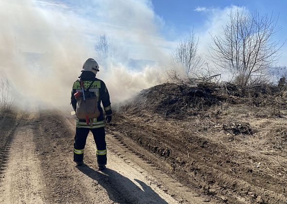 В майские праздники в Серове дважды горела трава