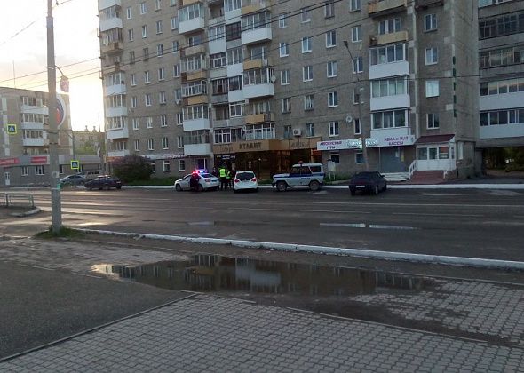 Сотрудники ГИБДД вновь проводят сплошные проверки транспорта